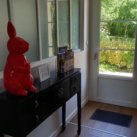 Rabbit House - La D'hotes Bed & Breakfast *