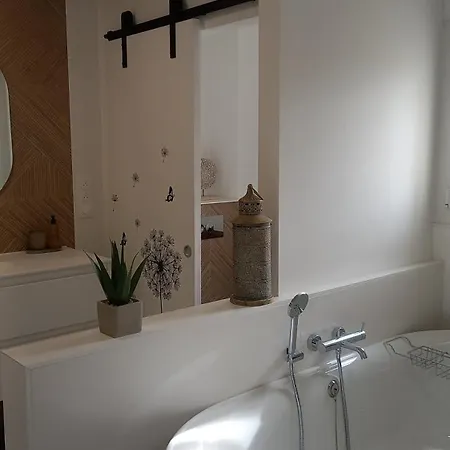 Bed & Breakfast Rabbit House - La D'hotes Singleyrac