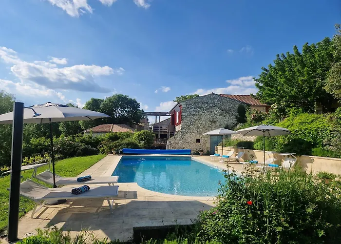 Panzió Rabbit House - La D'hotes *